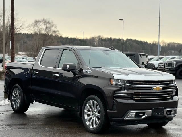 Used 2019 Chevrolet Silverado 1500 High Country w/ Technology Package image 11