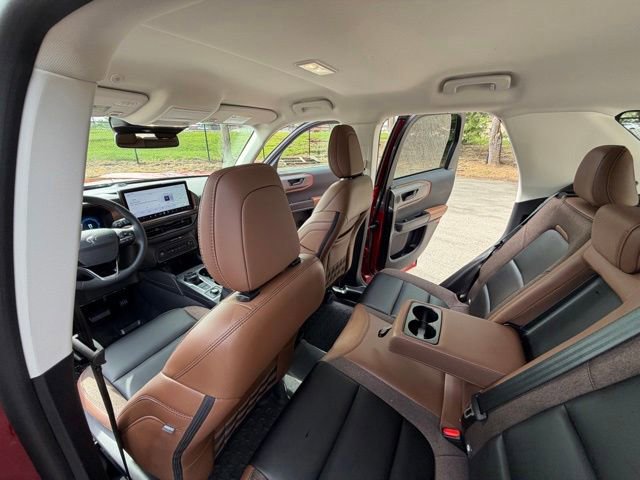 Certified 2025 Ford Bronco Sport Outer Banks w/ Outer Banks Tech Package+ AWD/4WD image 24