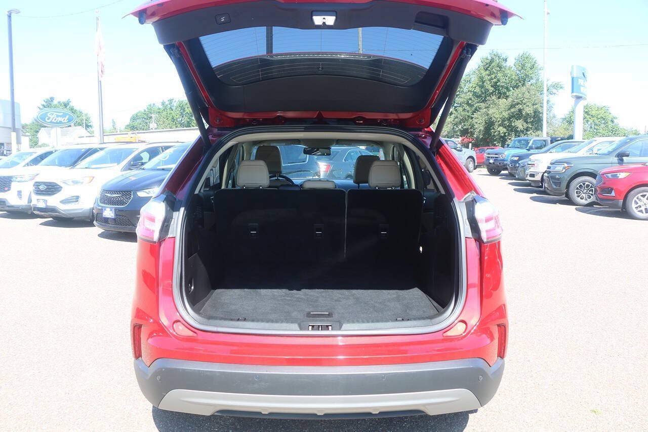Certified 2023 Ford Edge SEL w/ Convenience Package AWD/4WD image 11