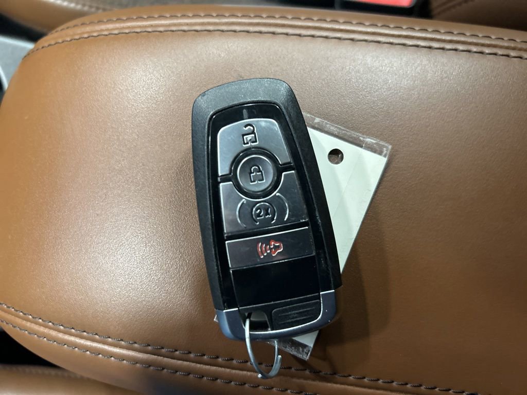 Certified 2025 Ford Bronco Sport Outer Banks w/ Outer Banks Tech Package+ image 28