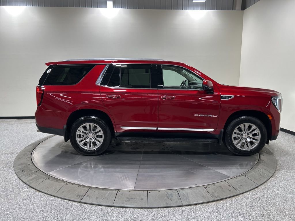 Used 2021 GMC Yukon Denali AWD/4WD image 6