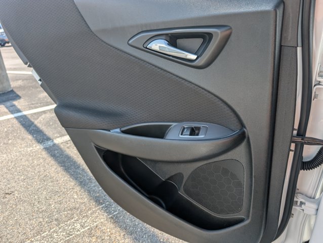 Used 2021 Chevrolet Malibu LT FWD image 28