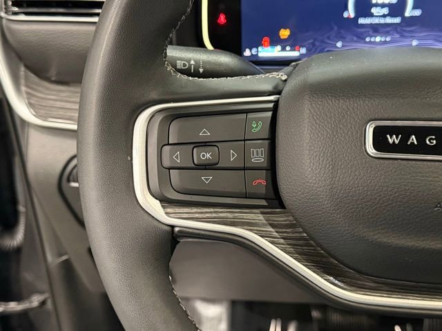Used 2022 Jeep Wagoneer Series III w/ Premium Group I AWD/4WD image 20