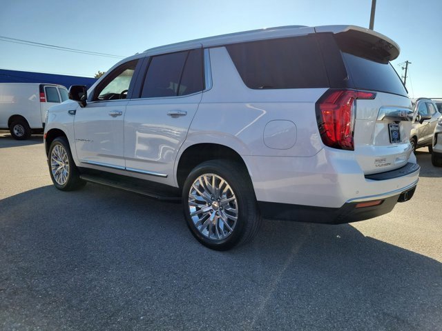 Used 2023 GMC Yukon Denali image 2