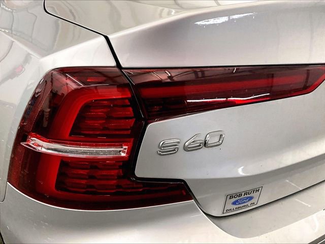 Used 2022 Volvo S60 B5 Momentum w/ Advanced Package AWD/4WD image 28