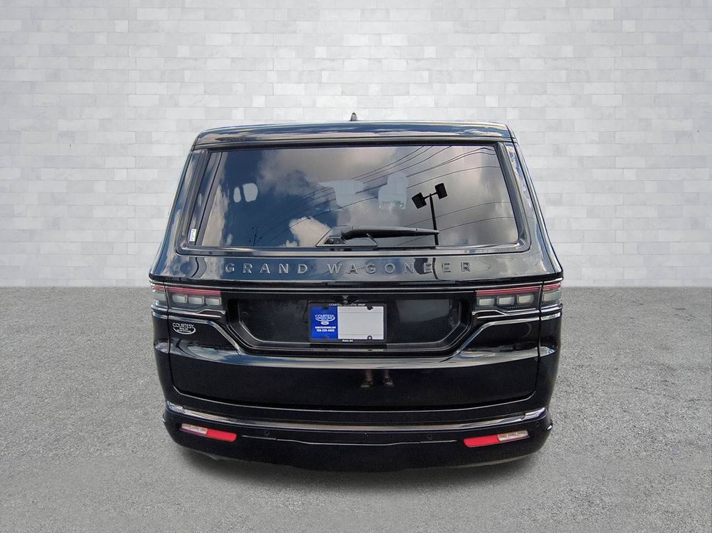 Used 2024 Jeep Grand Wagoneer L Series II w/ Quick Order Packagew 28T AWD/4WD image 6