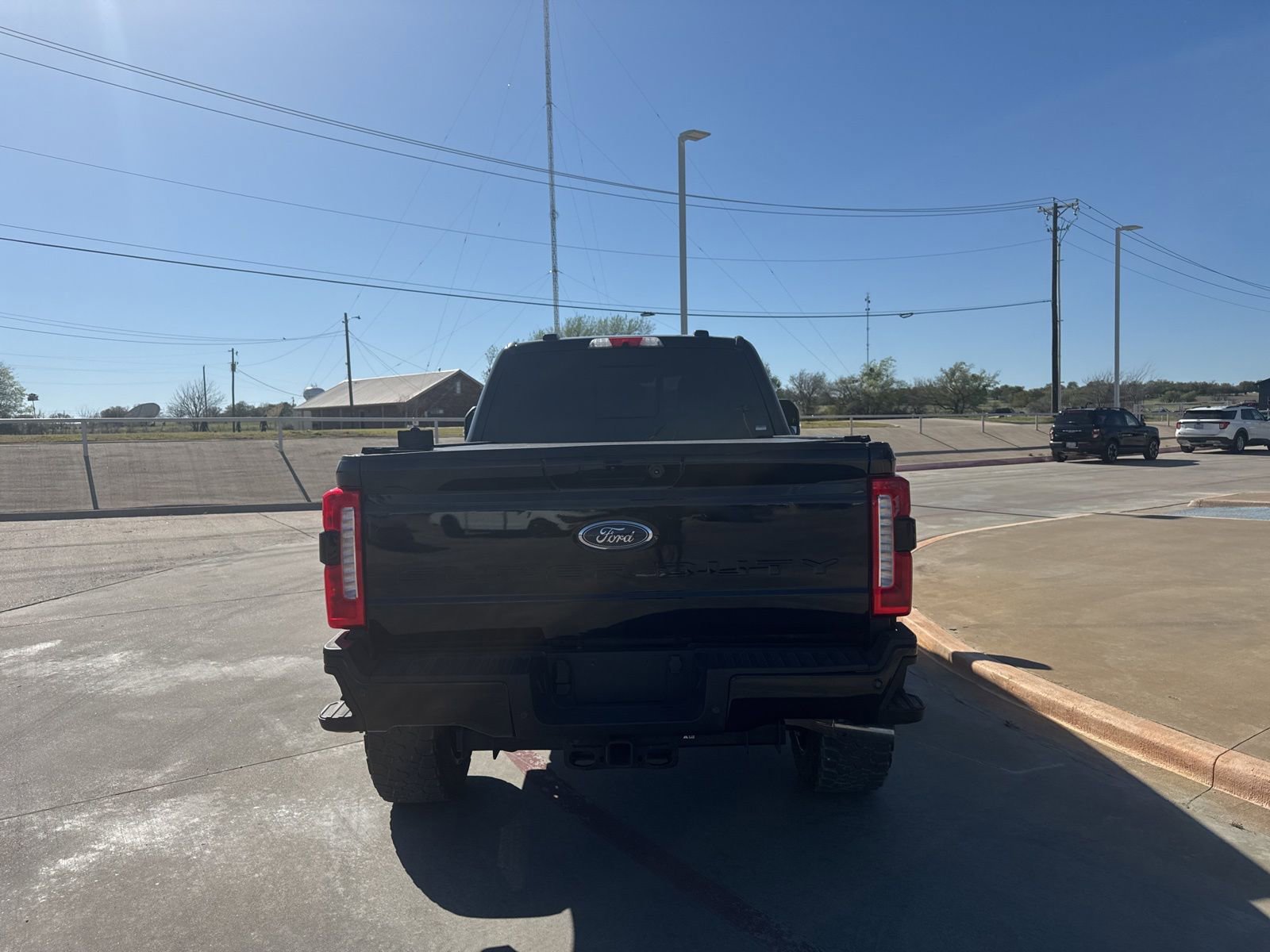 Certified 2023 Ford F250 Lariat w/ Lariat Ultimate Package image 6