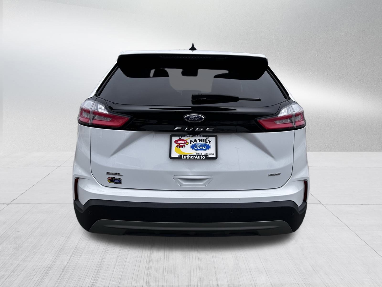 Certified 2024 Ford Edge SEL image 4