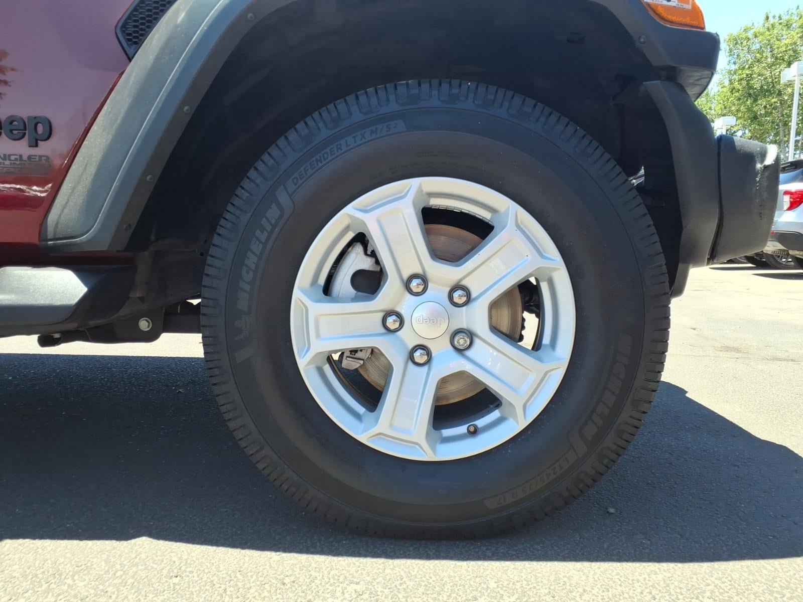 Used 2021 Jeep Wrangler Unlimited Sport AWD/4WD image 9