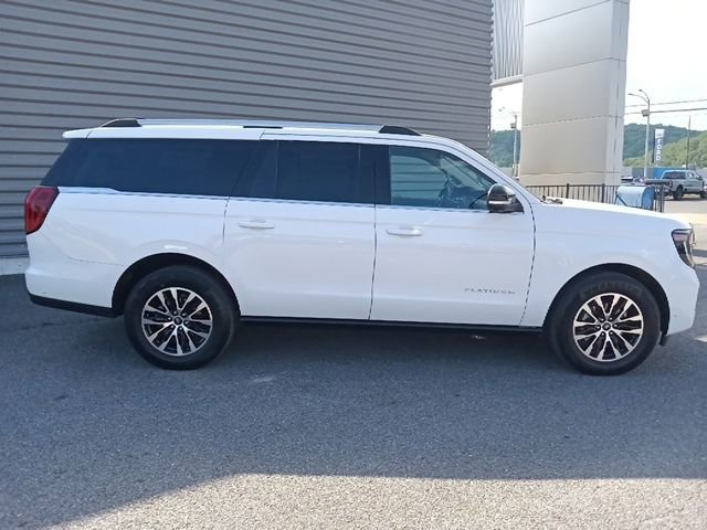 Certified 2025 Ford Expedition Max Platinum AWD/4WD image 2