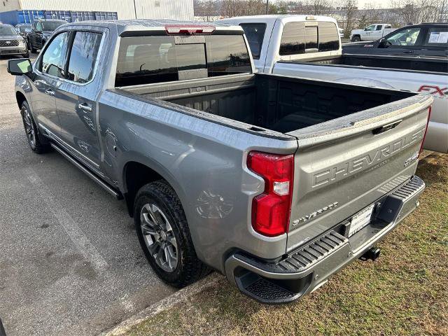 Used 2024 Chevrolet Silverado 1500 High Country w/ Technology Package image 5