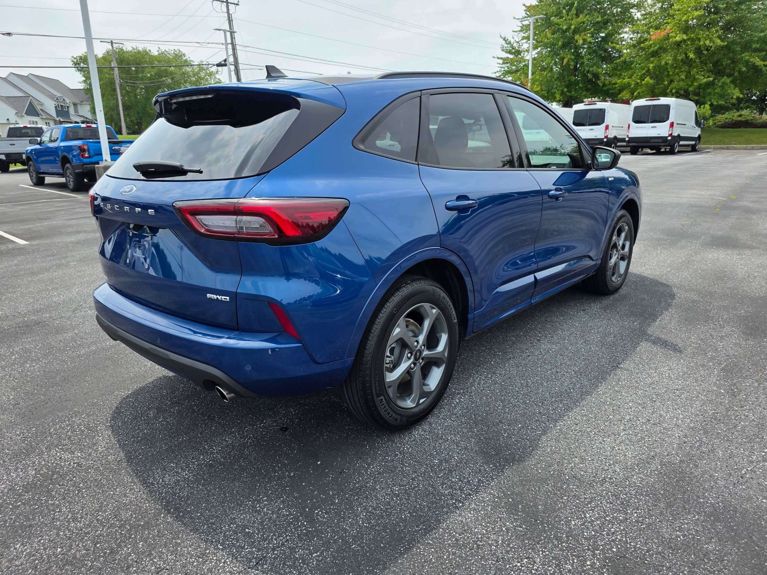 Certified 2023 Ford Escape ST-Line w/ Tech Pack #1 AWD/4WD image 5
