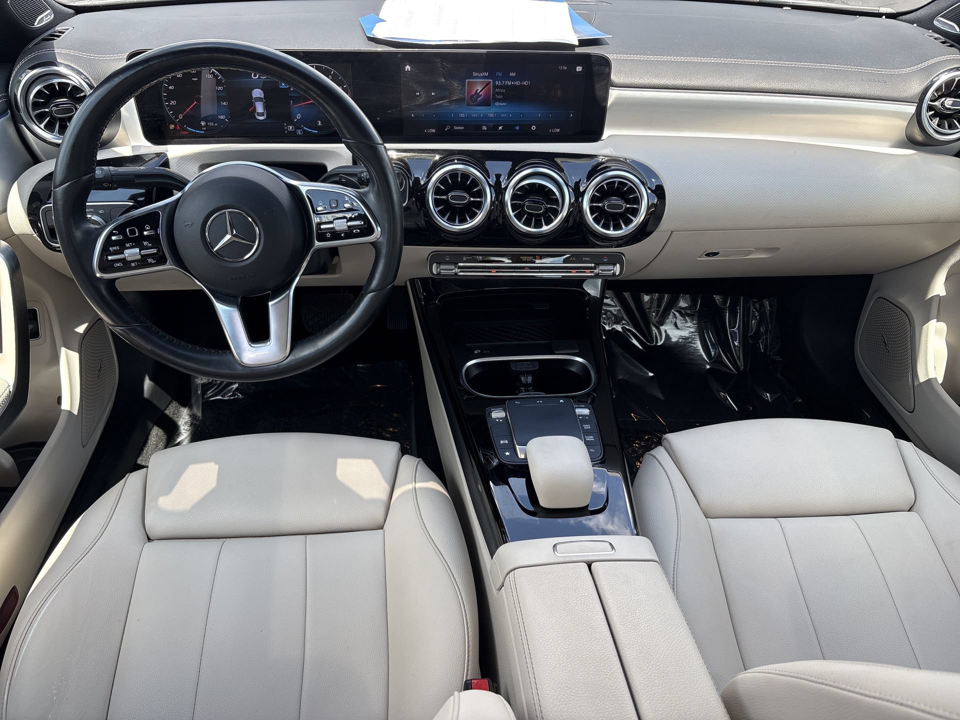 Used 2023 Mercedes-Benz CLA 250 4MATIC w/ Premium Package image 2