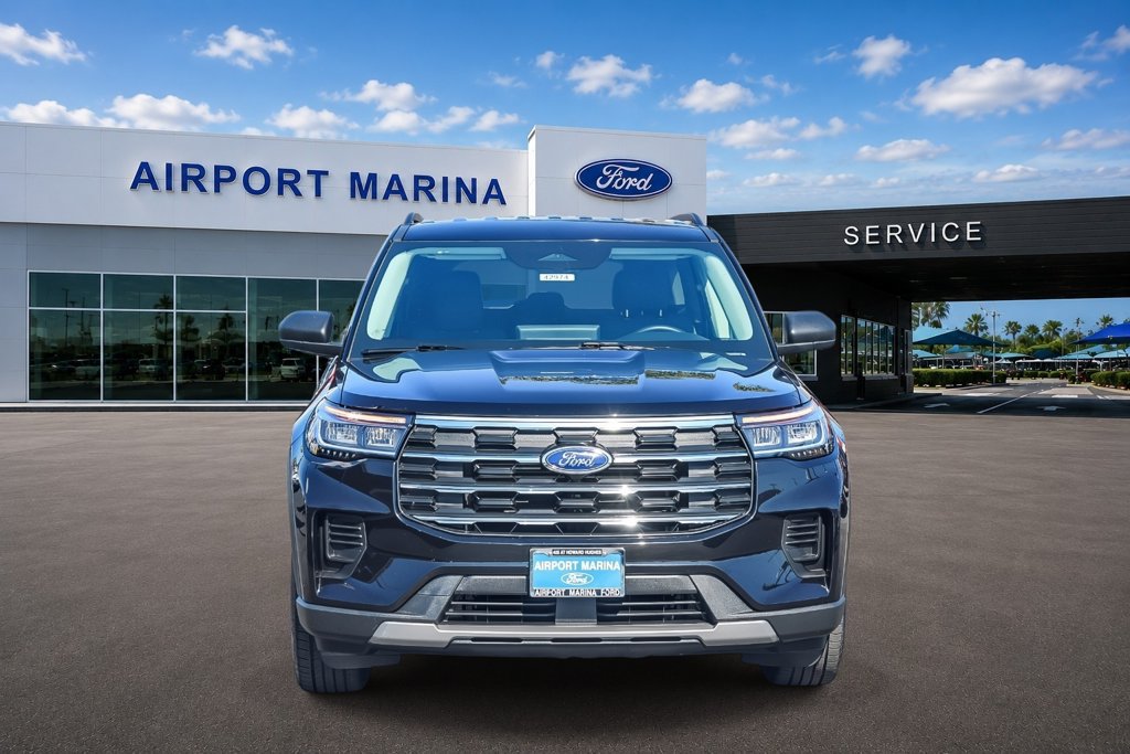 Certified 2025 Ford Explorer Active AWD/4WD image 3