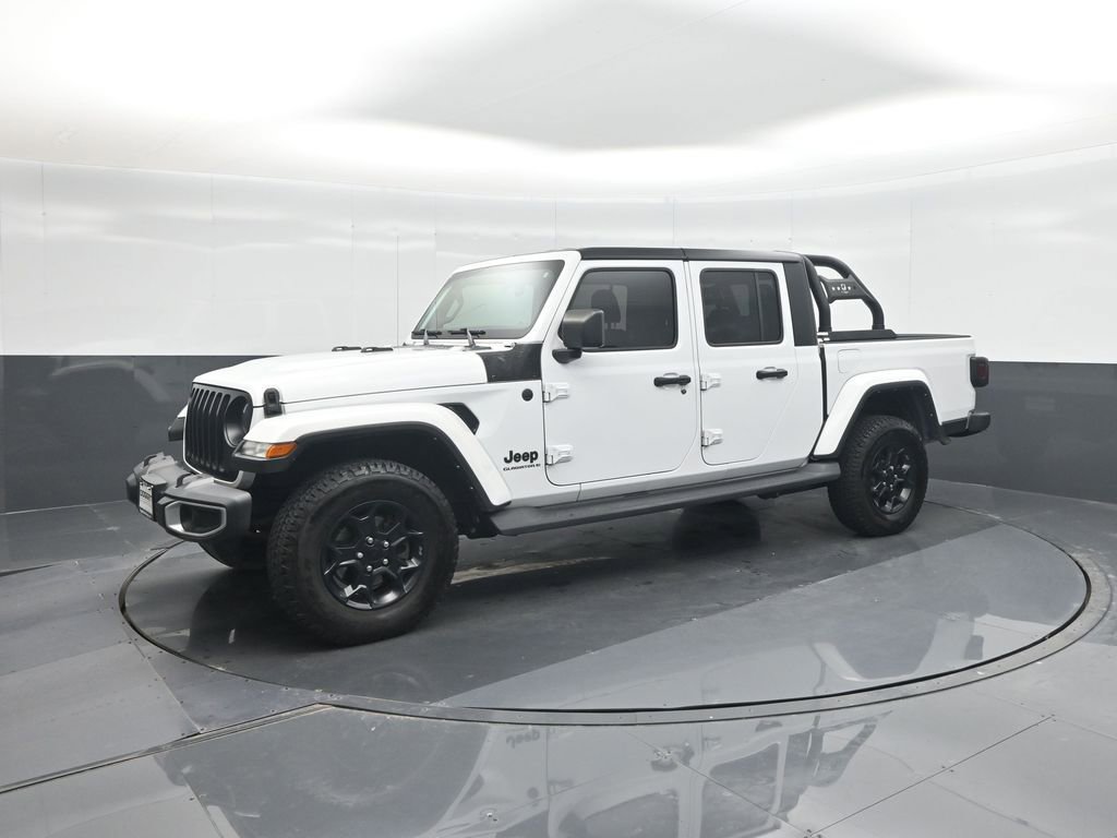 Used 2023 Jeep Gladiator Sport AWD/4WD video 1