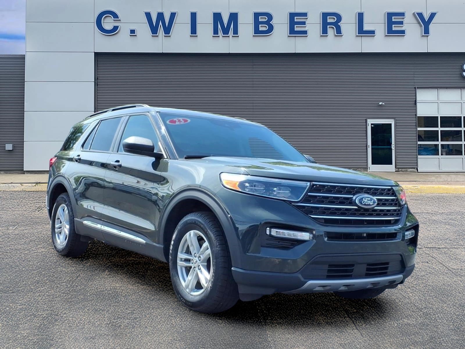 Certified 2023 Ford Explorer XLT w/ Equipment Group 202A AWD/4WD video 1