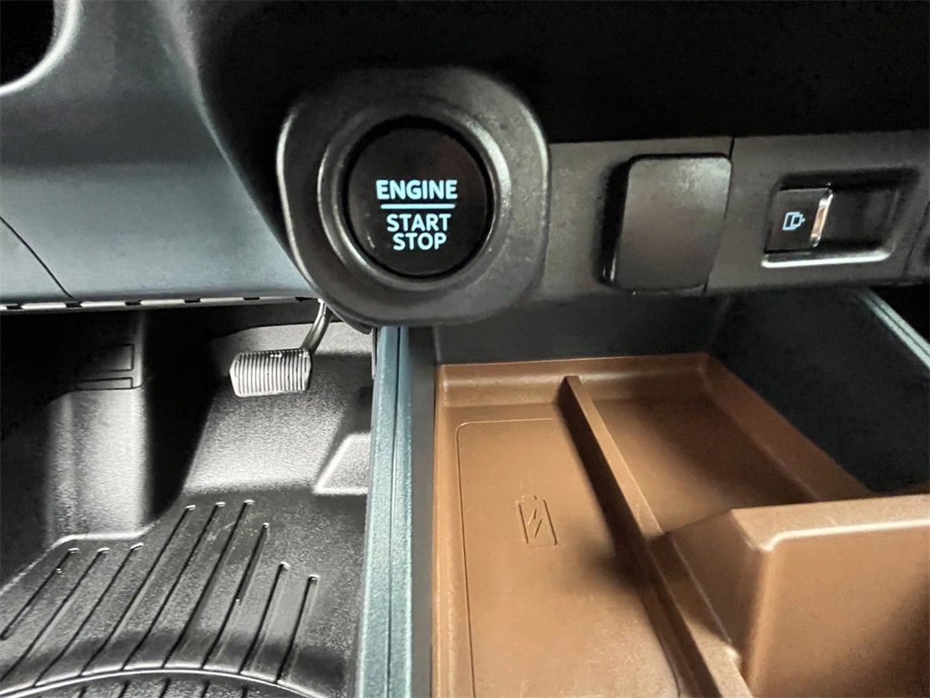 Certified 2024 Ford Maverick Lariat w/ FX4 Off-Road Package image 13