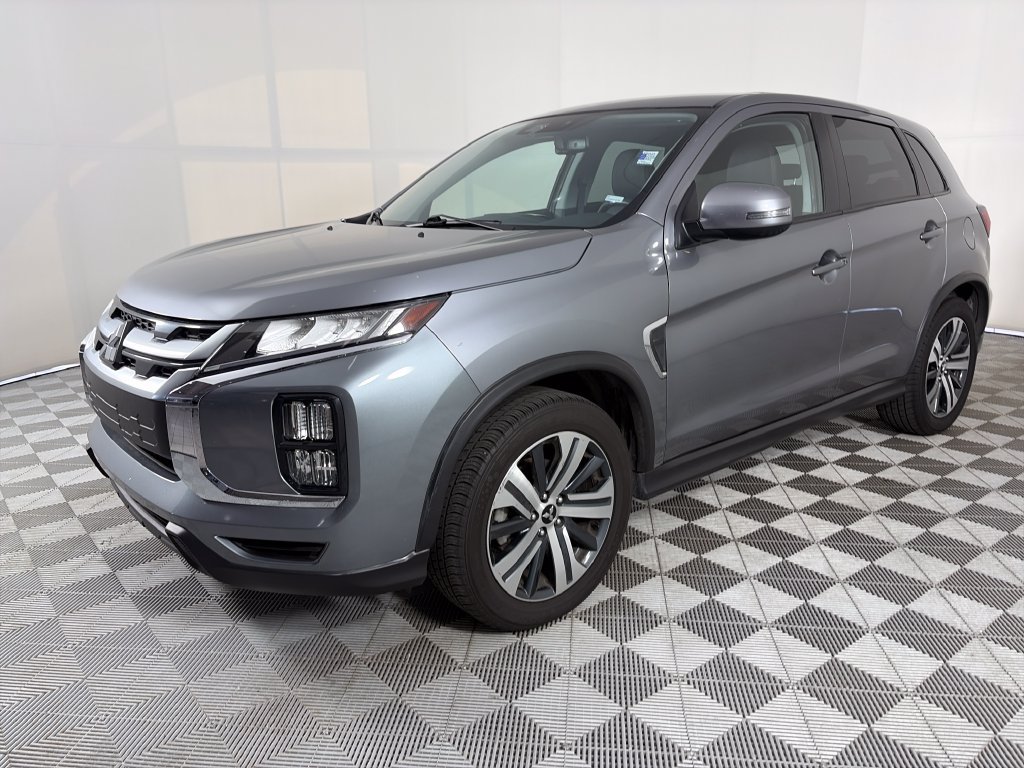 Used 2024 Mitsubishi Outlander Sport SE AWD/4WD image 3