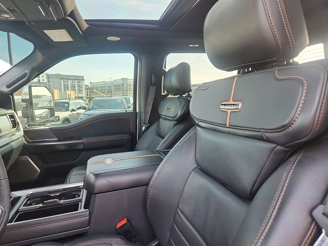 Certified 2024 Ford F350 Platinum w/ FX4 Off-Road Package image 22