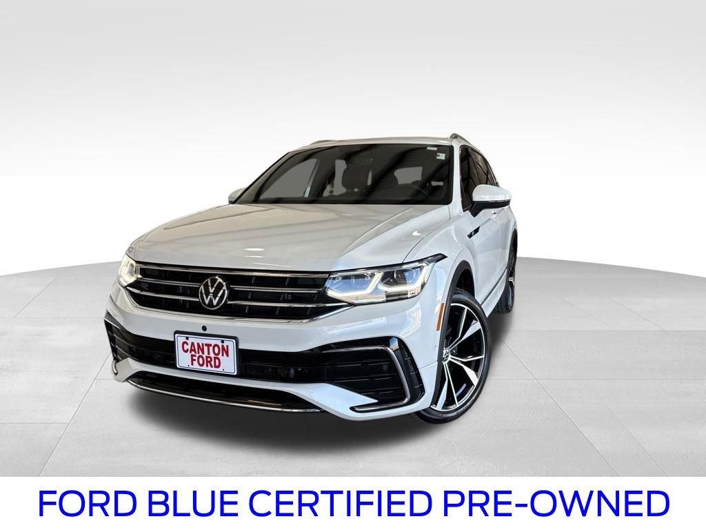Used 2023 Volkswagen Tiguan SEL R-Line image 1