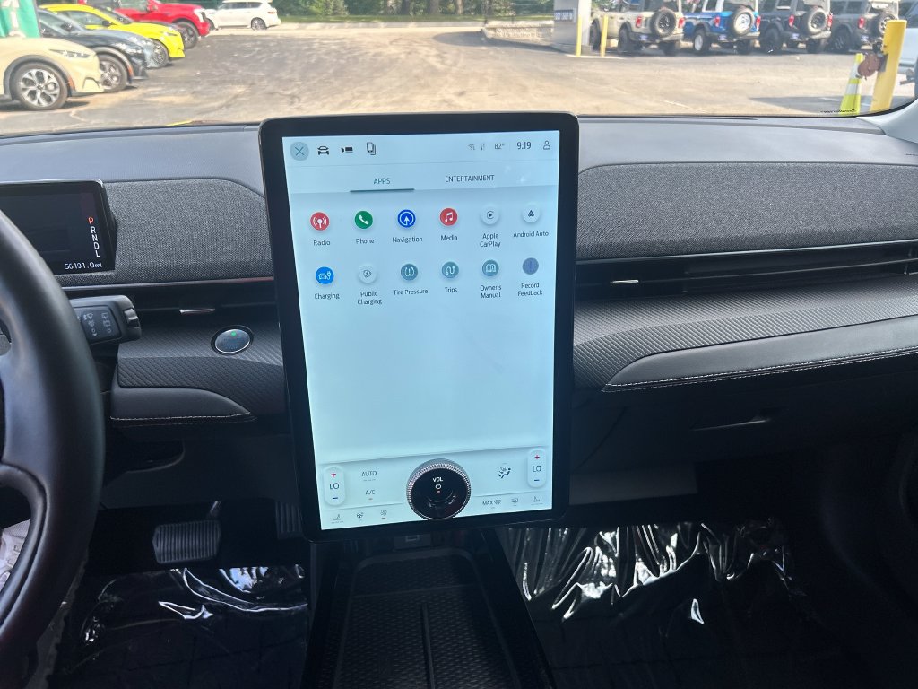 Certified 2021 Ford Mustang Mach-E Premium AWD/4WD image 22