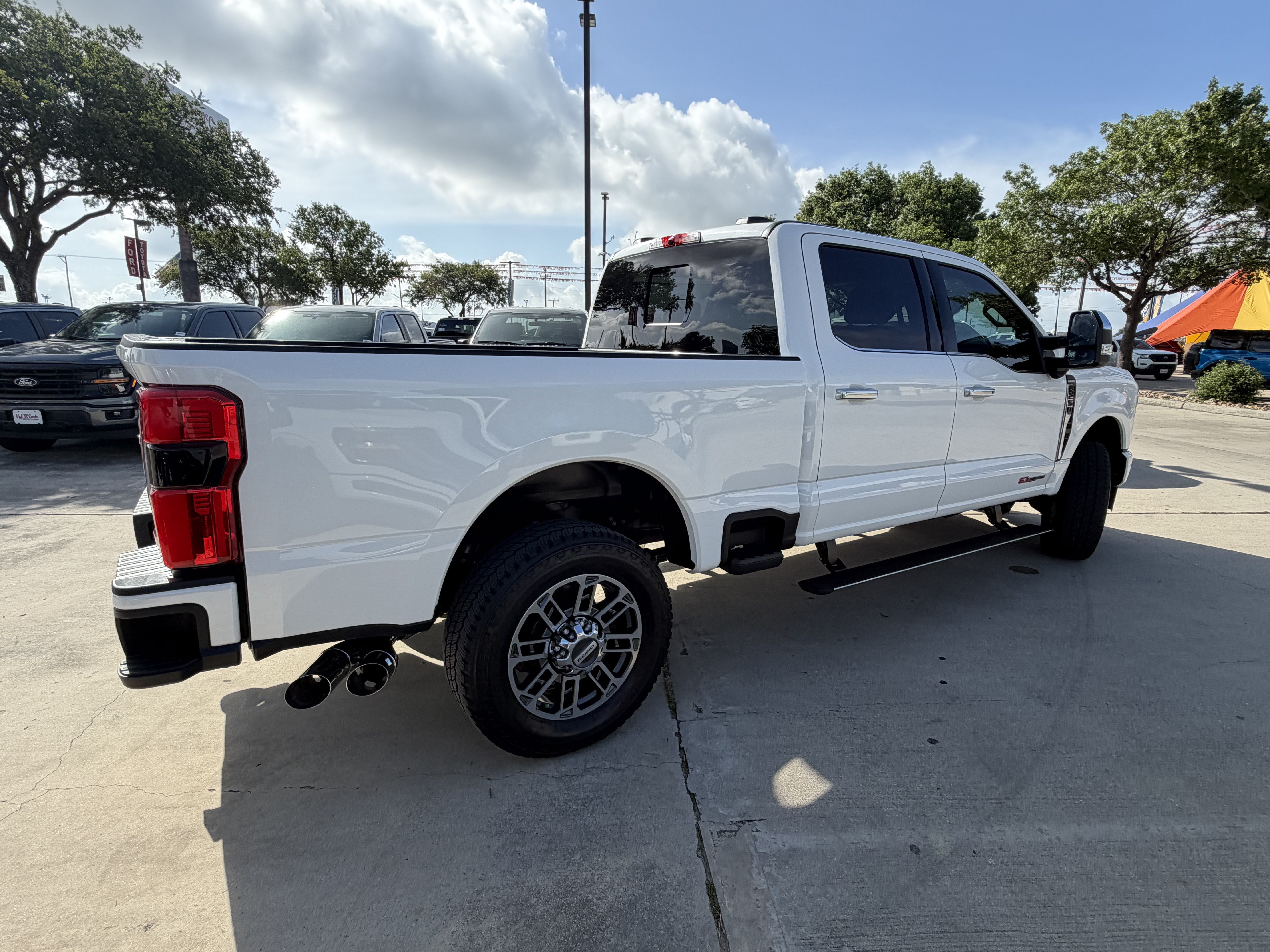 Certified 2024 Ford F250 Limited AWD/4WD image 6