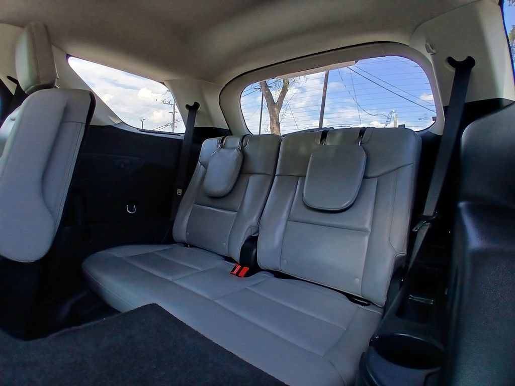 Certified 2025 Ford Explorer Active w/ Active Comfort Package RWD image 24