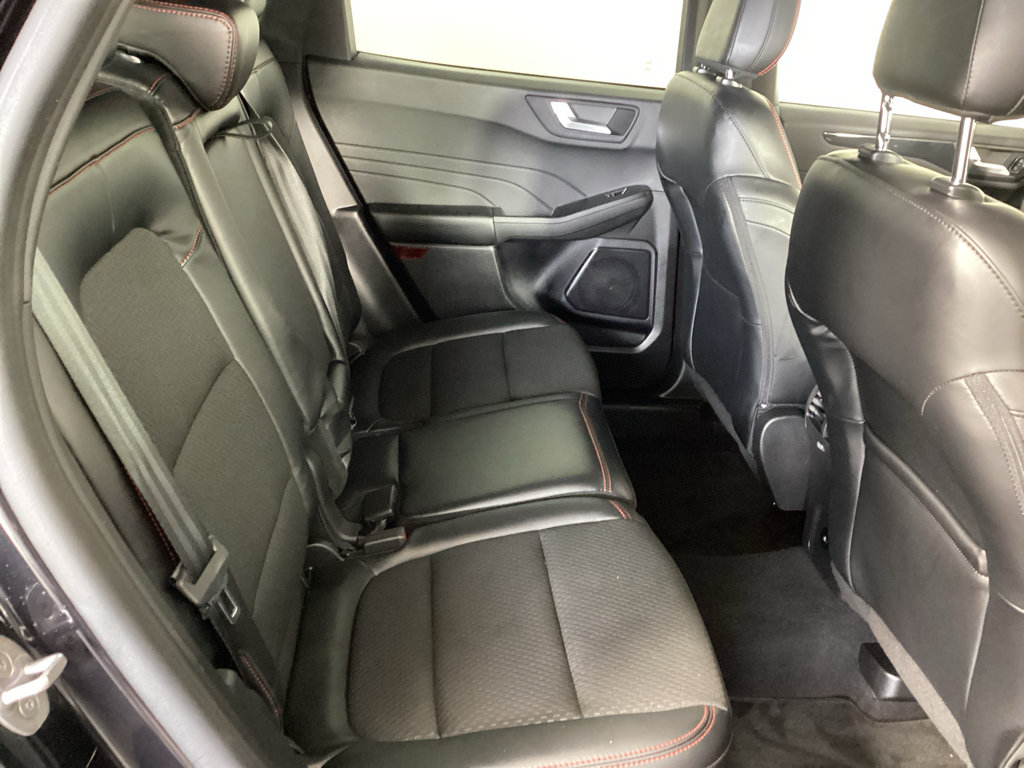 Certified 2023 Ford Escape ST-Line w/ Tech Pack #1 AWD/4WD image 11