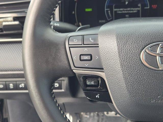 Used 2025 Toyota Camry SE FWD image 28