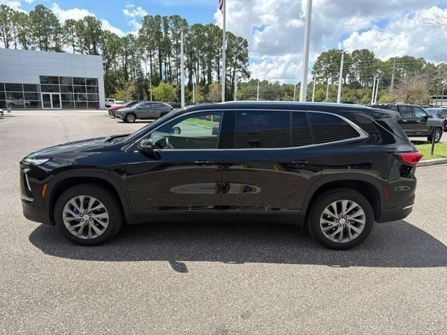 Used 2025 Buick Enclave Preferred FWD image 9