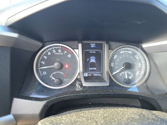 Used 2020 Toyota Tacoma SR5 image 11