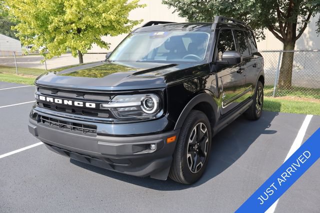 Certified 2023 Ford Bronco Sport Outer Banks w/ Tech Package AWD/4WD image 8