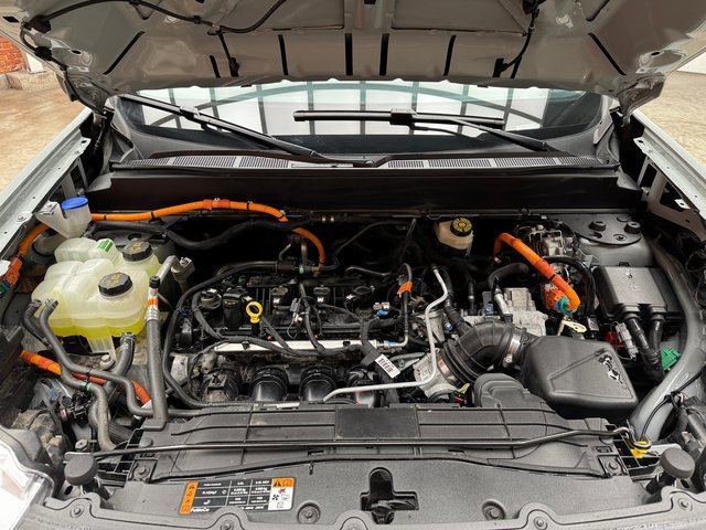 Certified 2022 Ford Maverick XLT image 28