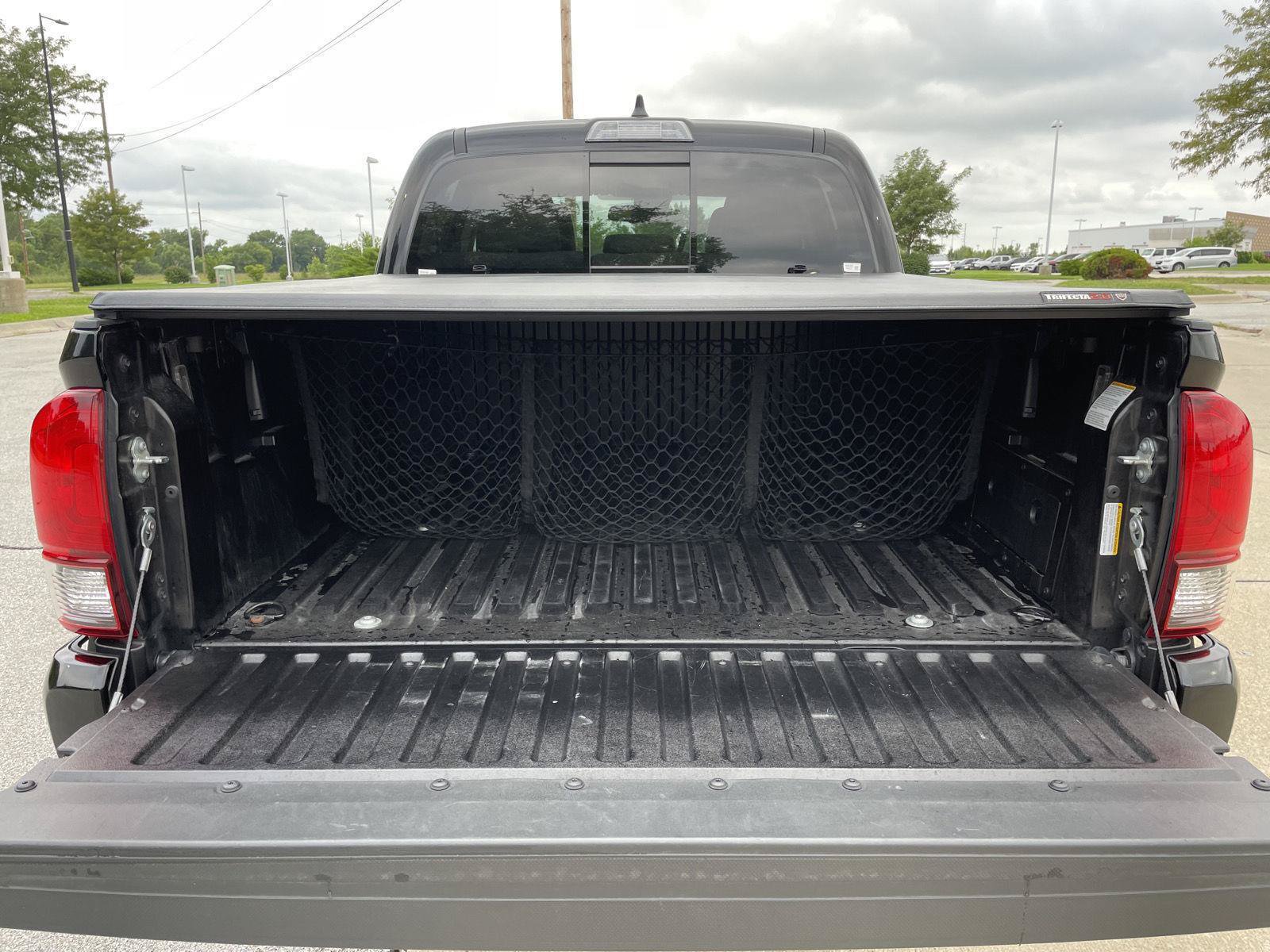 Used 2023 Toyota Tacoma SR5 w/ Technology Package AWD/4WD image 33