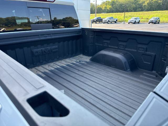 Used 2024 GMC Sierra 1500 SLT w/ SLT Premium Plus Package AWD/4WD image 2