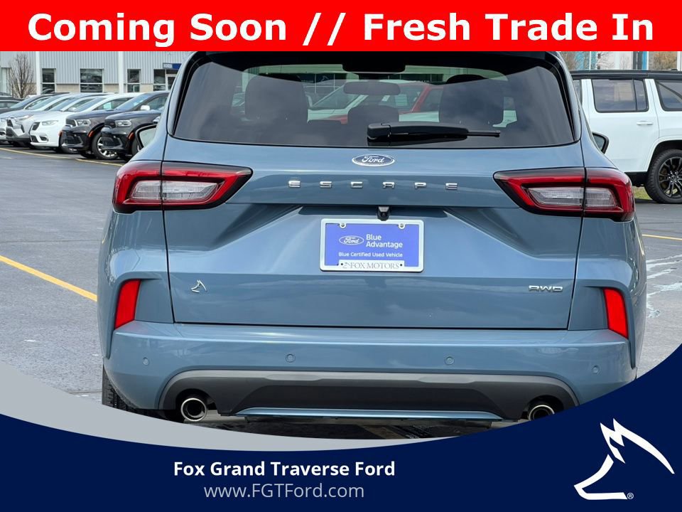 Certified 2024 Ford Escape ST-Line w/ Tech Pack #1 AWD/4WD image 3
