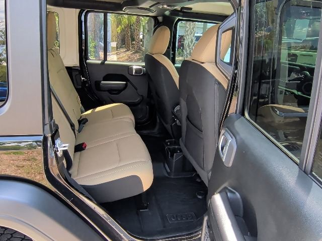 Used 2021 Jeep Wrangler Unlimited Sport AWD/4WD image 14