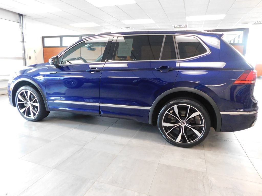 Used 2022 Volkswagen Tiguan SEL R-Line AWD/4WD image 8