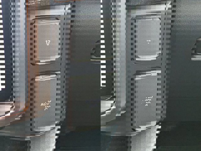 Certified 2023 Ford F150 Lightning Lariat w/ Equipment Group 511A High image 33