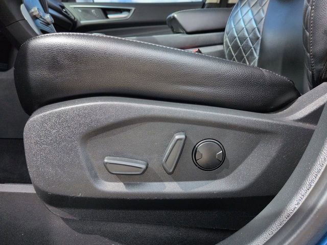 Certified 2023 Ford Edge Titanium image 23