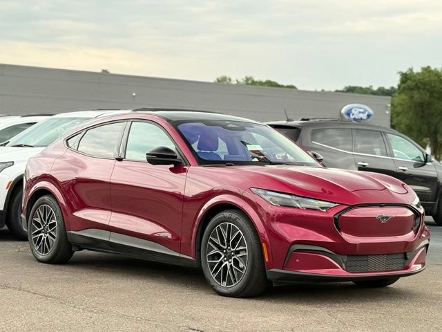 Certified 2025 Ford Mustang Mach-E Premium AWD/4WD image 33