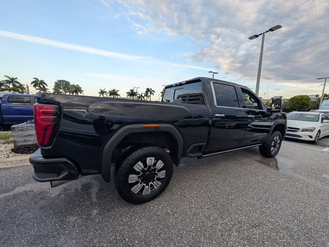 Used 2024 GMC Sierra 2500 Denali w/ Denali Reserve Package AWD/4WD image 15