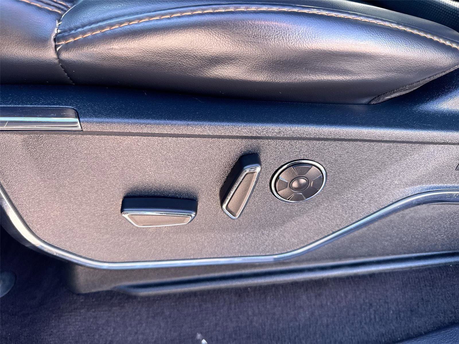 Certified 2021 Ford F150 Platinum w/ Equipment Group 701A High image 14