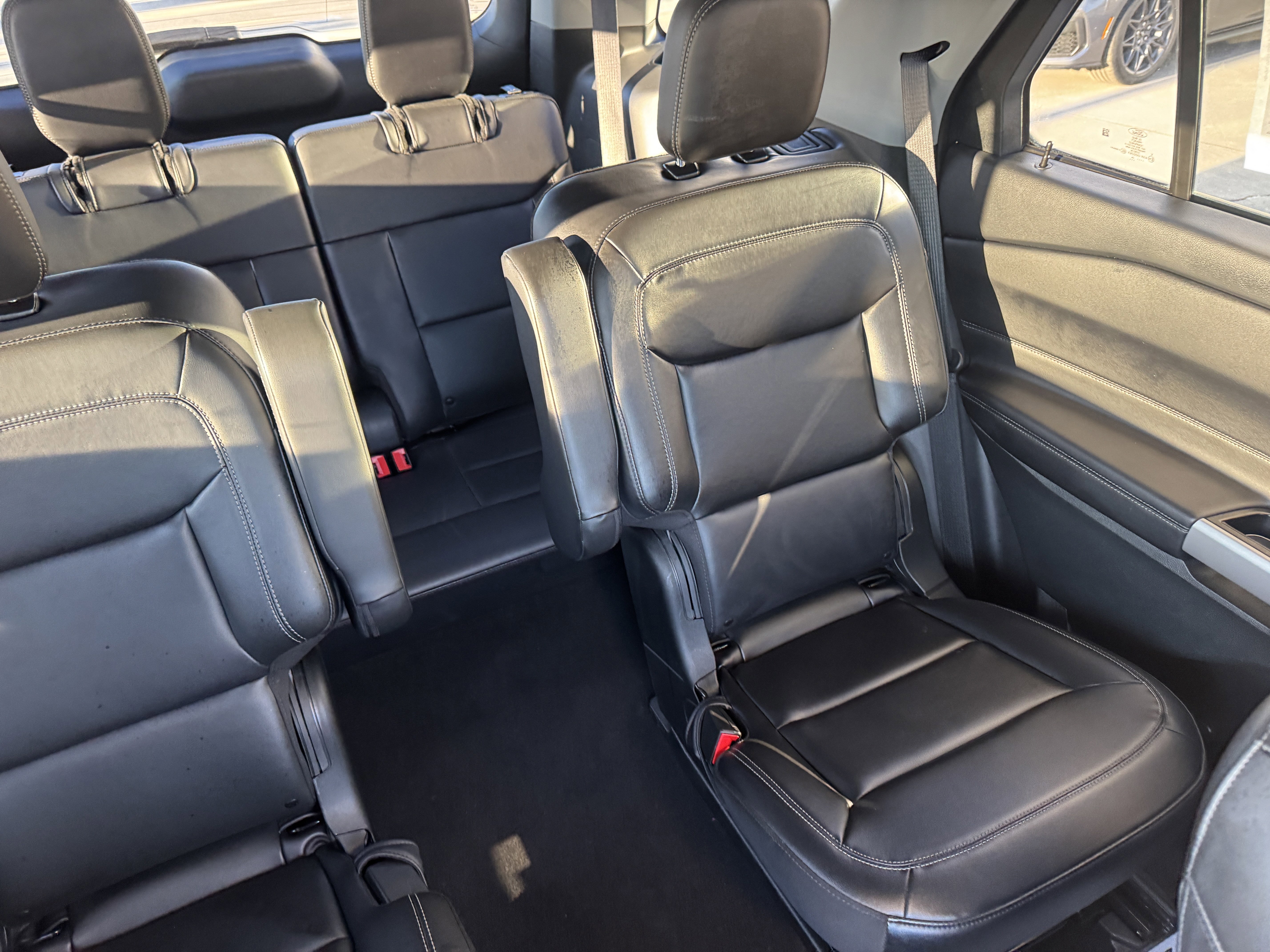 Certified 2024 Ford Explorer XLT w/ Equipment Group 202A image 14