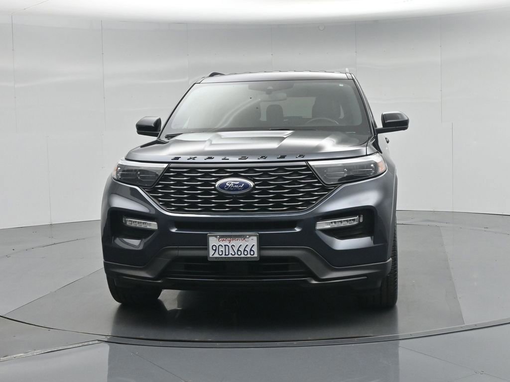 Certified 2023 Ford Explorer ST-Line w/ Class IV Trailer Tow Package RWD image 31