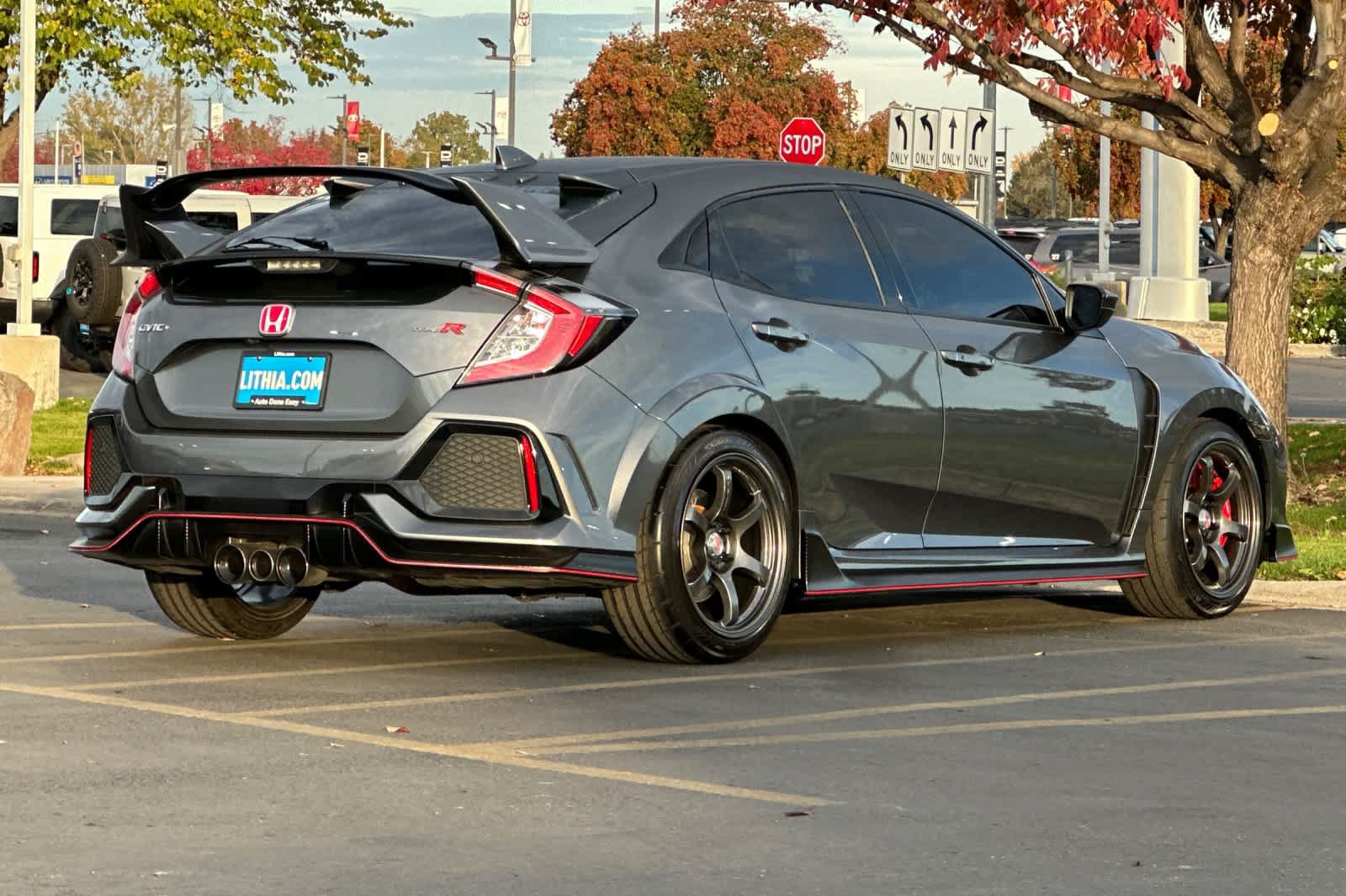 Used 2019 Honda Civic Type R image 2