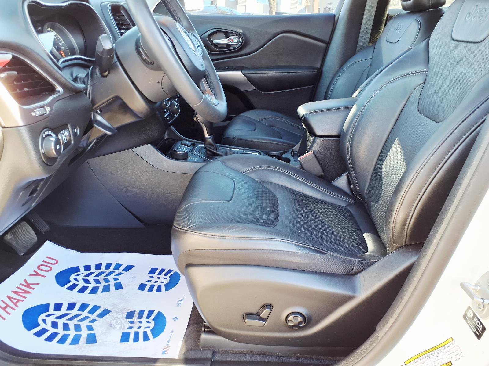 Used 2021 Jeep Cherokee Latitude Lux w/ Comfort/Convenience Group image 22