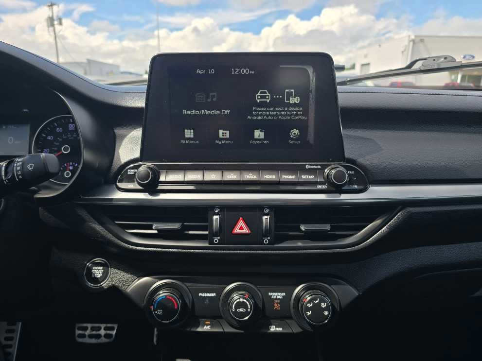 Used 2021 Kia Forte GT-Line FWD image 12