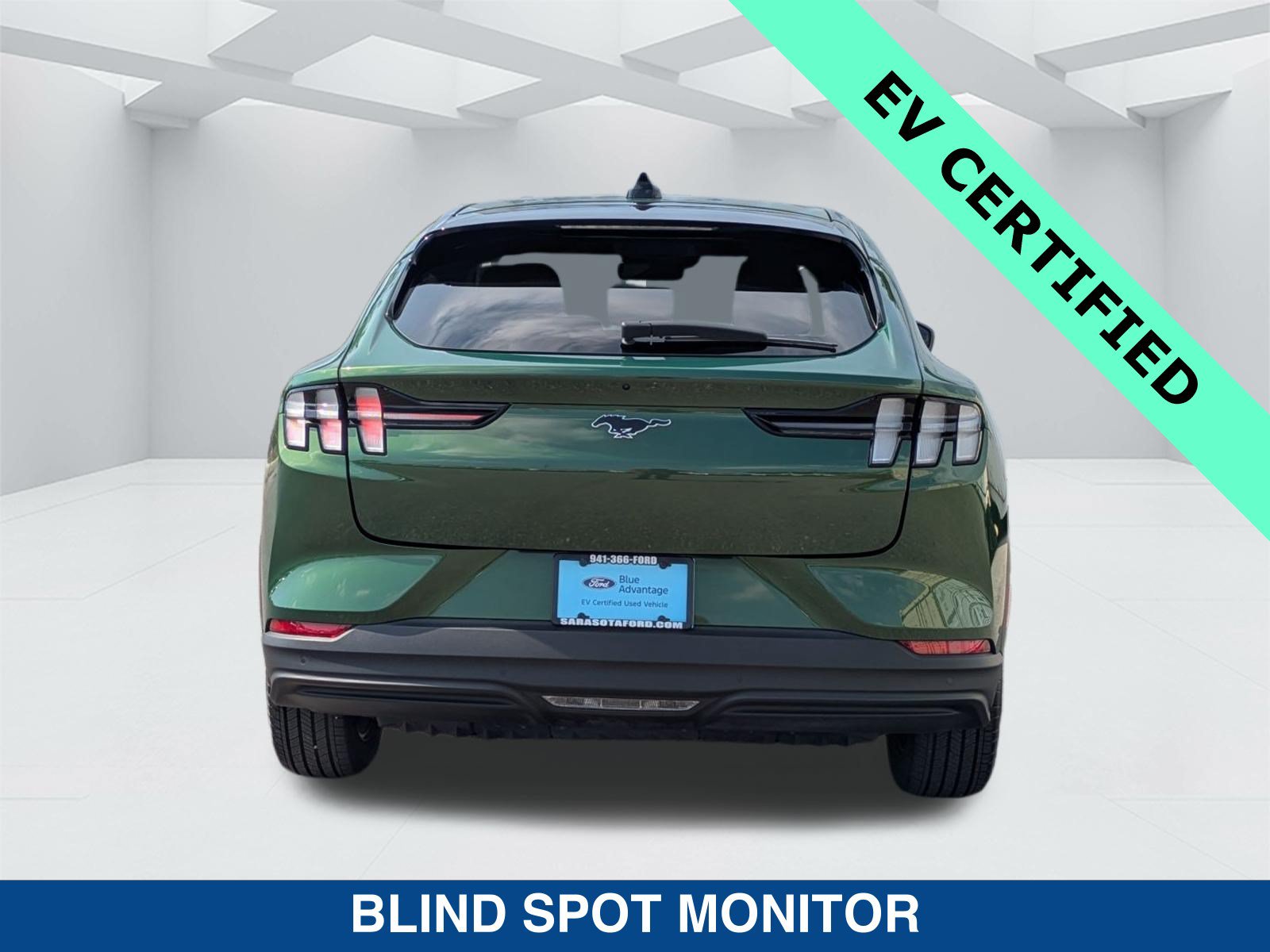 Certified 2025 Ford Mustang Mach-E Select w/ Comfort Package Lite AWD/4WD image 5