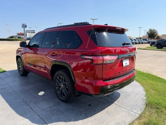 Used 2023 Toyota Sequoia Platinum AWD/4WD image 5
